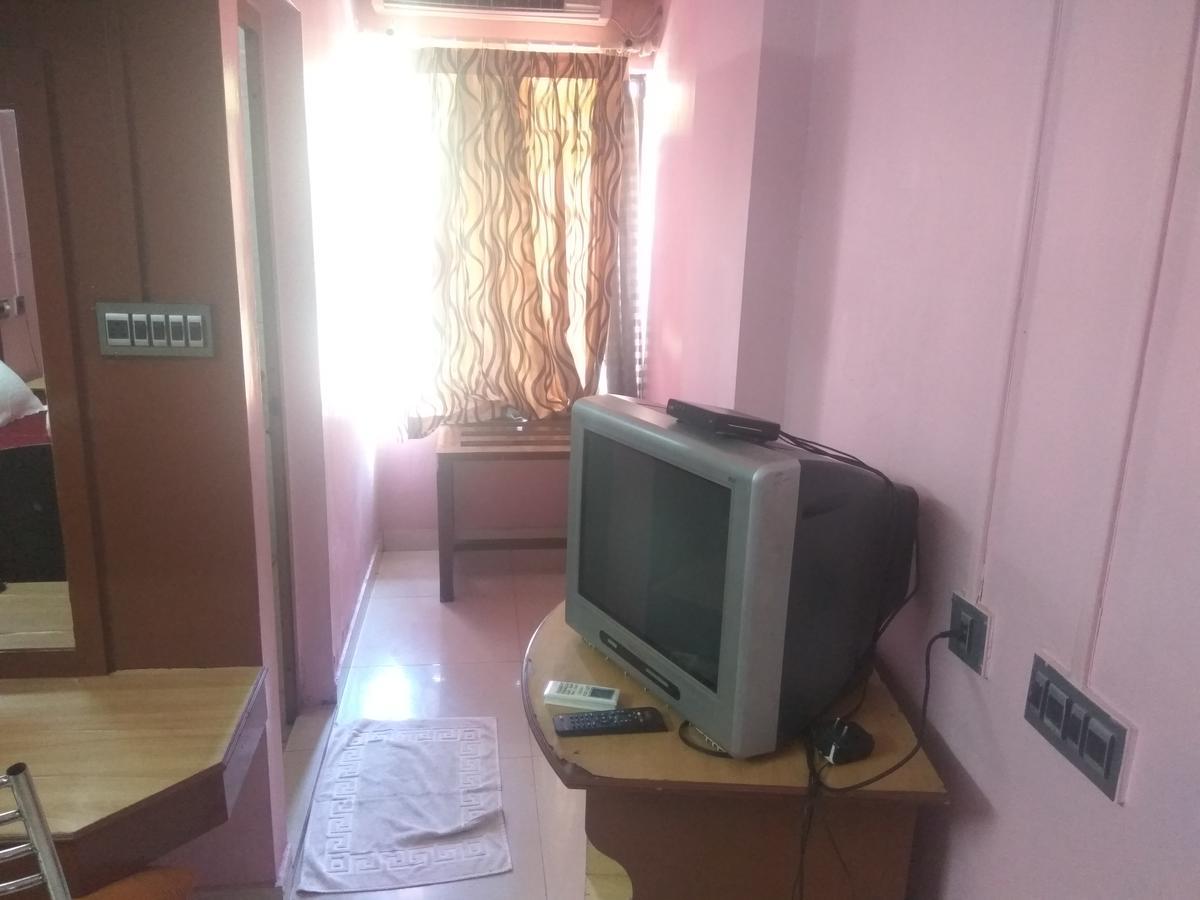 Hotel Malika Residency Ettumanoor 外观 照片