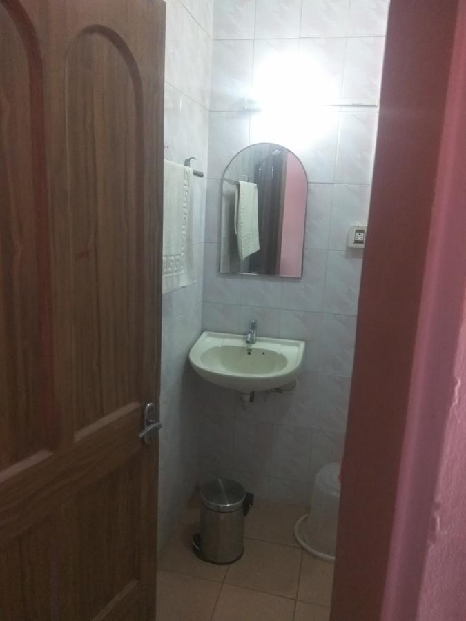 Hotel Malika Residency Ettumanoor 外观 照片